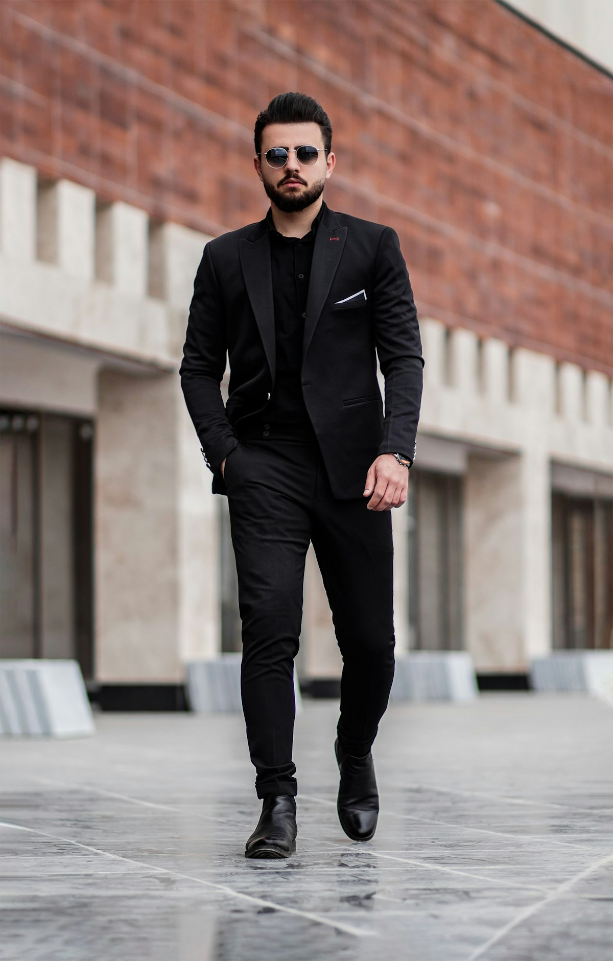 5 golden rules for picking a suit for your interview